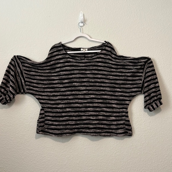 Umgee SZ S Black White Stripe Oversized Lagan Look Pullover Knit Sweater - Picture 1 of 4